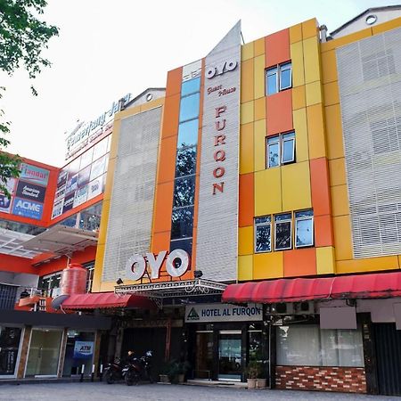 Capital O 142 Hotel Al Furqon Syariah Palembang Bagian luar foto