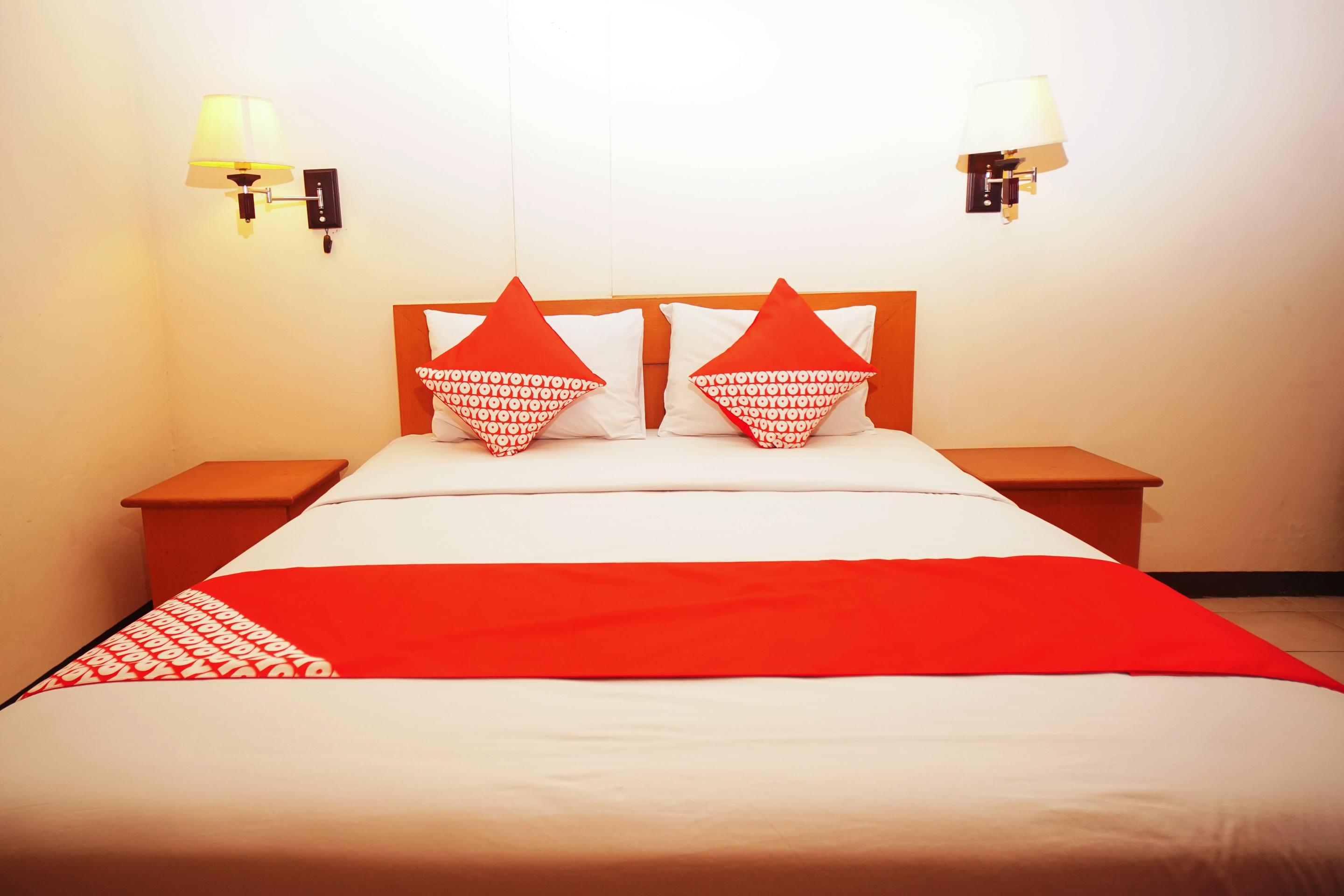 Capital O 142 Hotel Al Furqon Syariah Palembang Bagian luar foto