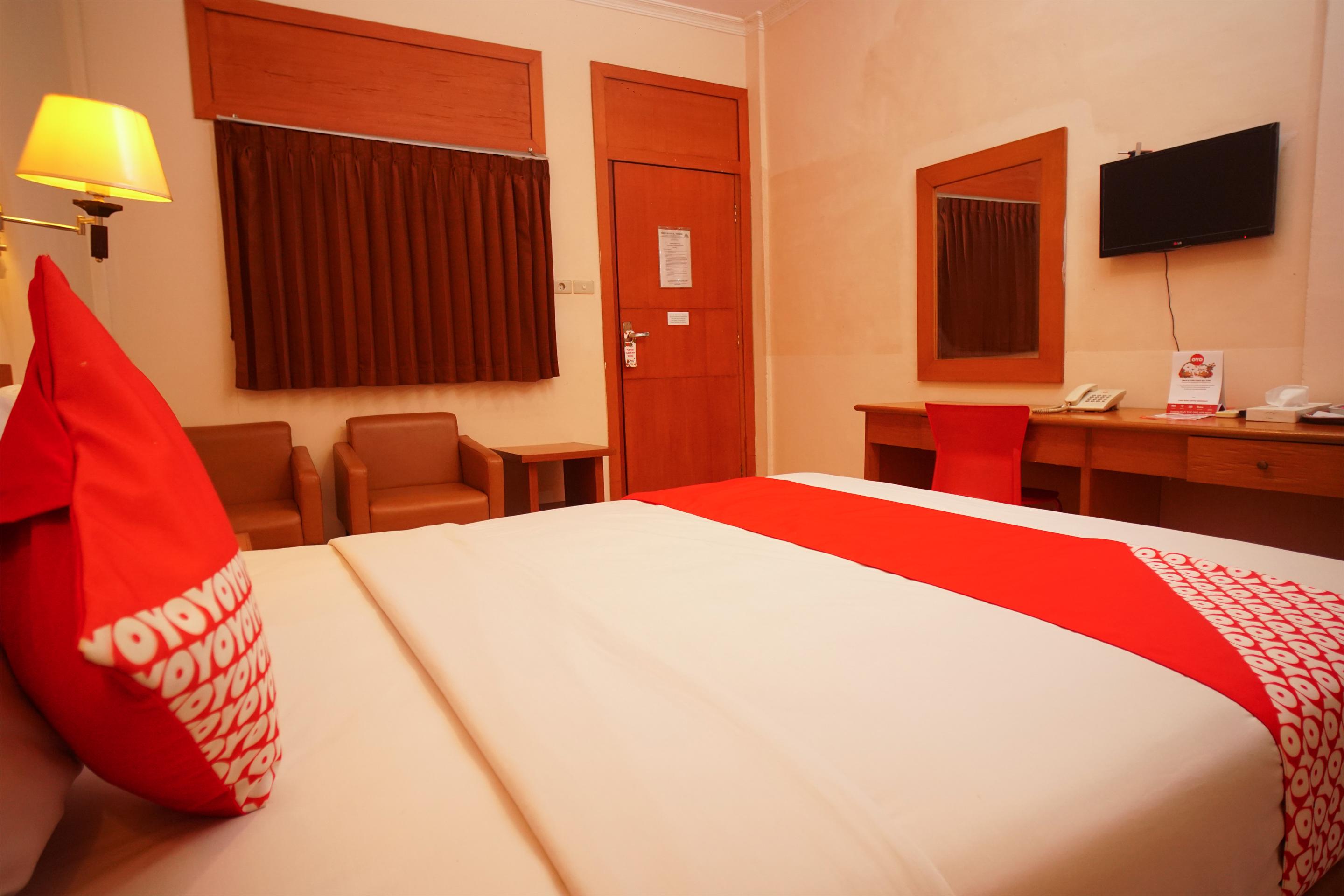 Capital O 142 Hotel Al Furqon Syariah Palembang Bagian luar foto