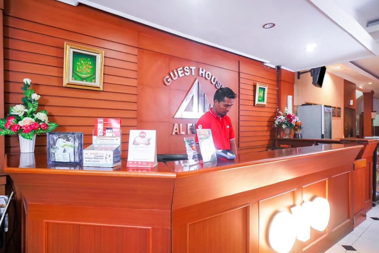 Capital O 142 Hotel Al Furqon Syariah Palembang Bagian luar foto