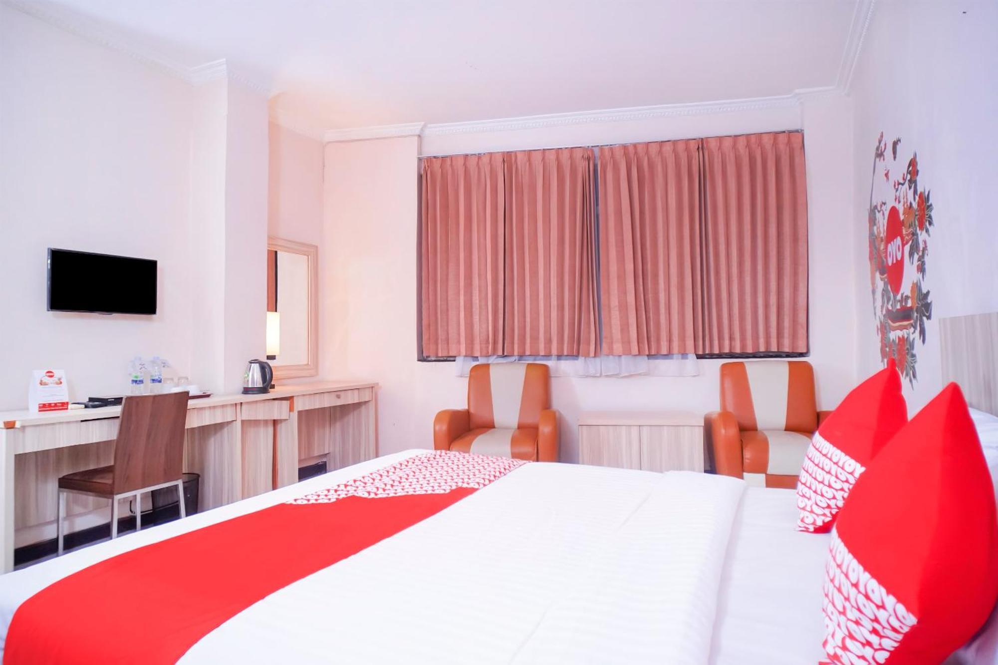 Capital O 142 Hotel Al Furqon Syariah Palembang Bagian luar foto